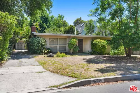 12214 Huston St, Valley Village, CA 91607