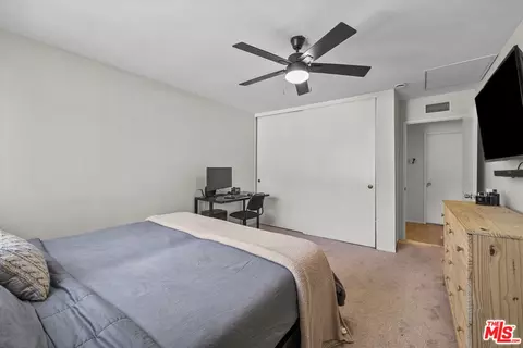 19124 Hamlin St #4, Reseda, CA 91335 photo 18