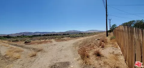 3 Stevic Carolside Ave, Palmdale, CA 93550 photo 10
