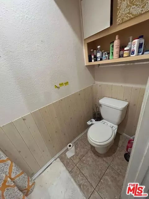 Bath - Undisclosed, Gardena, CA 90247 photo 3 of 5