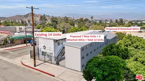 12602 Correnti St, Pacoima, CA 91331 photo 2