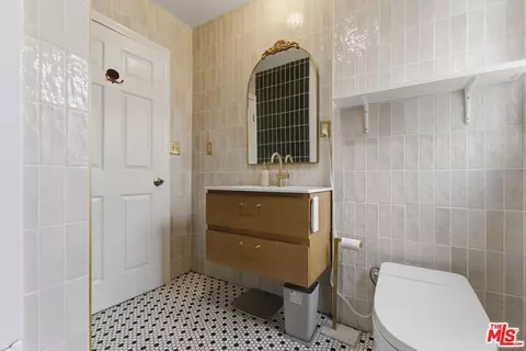 Bath - 23319 Dolores St, Carson, CA 90745 photo 3 of 7