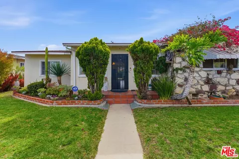 Exterior - 23319 Dolores St, Carson, CA 90745 photo 12 of 13