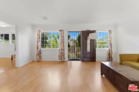 Living - 23319 Dolores St, Carson, CA 90745 photo 4 of 8