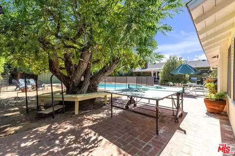 Exterior - 5320 Wortser Ave, Sherman Oaks, CA 91401 photo 16 of 18
