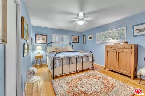 Bedroom - 5320 Wortser Ave, Sherman Oaks, CA 91401 photo 1 of 6
