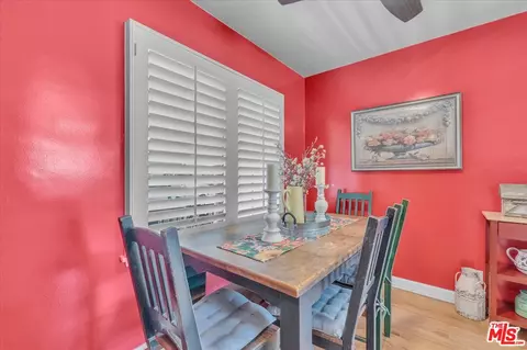 Dining - 5320 Wortser Ave, Sherman Oaks, CA 91401 photo 4 of 5