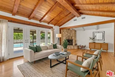Other - 5320 Wortser Ave, Sherman Oaks, CA 91401 photo 2 of 6