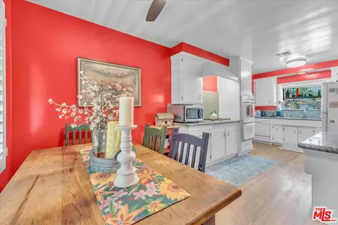Dining - 5320 Wortser Ave, Sherman Oaks, CA 91401 photo 5 of 5