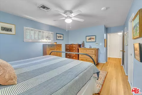 Bedroom - 5320 Wortser Ave, Sherman Oaks, CA 91401 photo 2 of 6