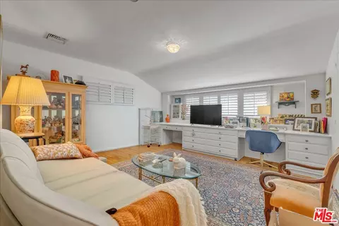 Other - 5320 Wortser Ave, Sherman Oaks, CA 91401 photo 3 of 6