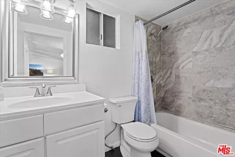 Bath - 19501 Arminta St, Reseda, CA 91335 photo 2 of 2