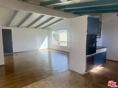 Living - 111 W 23 Rd St, Tracy, CA 95376 photo 2 of 2