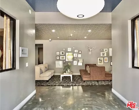Entry Way - 300 E 4th St #208, Long Beach, CA 90802 photo 2 of 2