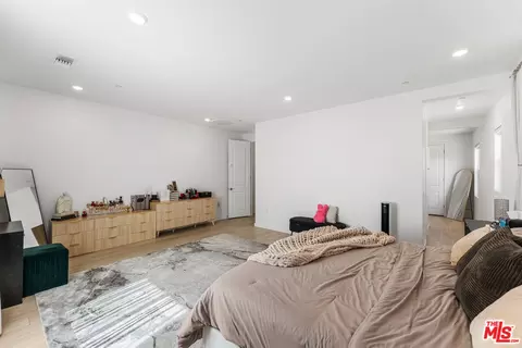Bedroom - 42831 Coronet Dr, Lancaster, CA 93536 photo 9 of 9