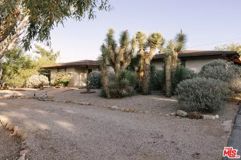Exterior - 56435 Carlyle Dr, Yucca Valley, CA 92284 photo 15 of 17