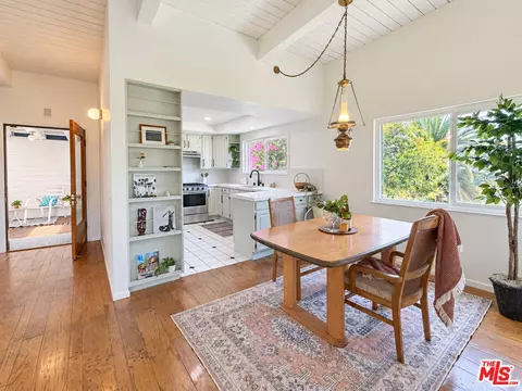 3543 Lavell Dr, Los Angeles, CA 90065