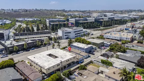 11921 Jefferson Blvd, Culver City, CA 90230