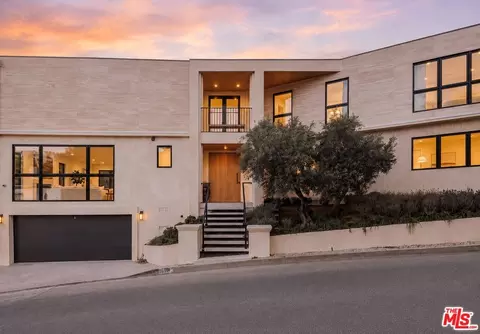 1417 Bluebird Ave, Los Angeles, CA 90069