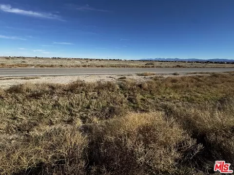 40 W Stwvic Lancaster Blvd, Lancaster, CA 93535 photo 6