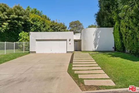 401 N Cliffwood Ave, Los Angeles, CA 90049
