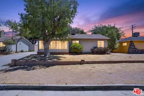 38444 31st E, Palmdale, CA 93550