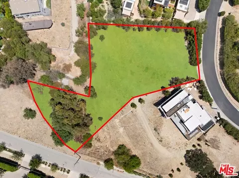 18149 Knoll Hl, Granada Hills, CA 91344