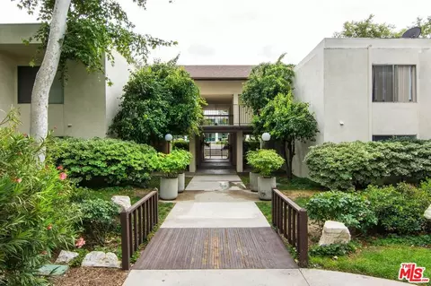 23515 Lyons Ave #S9, Santa Clarita, CA 91355