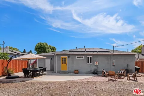 Exterior - 7253 Yolanda Ave, Reseda, CA 91335 photo 9 of 10