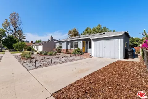 Exterior - 7253 Yolanda Ave, Reseda, CA 91335 photo 3 of 10