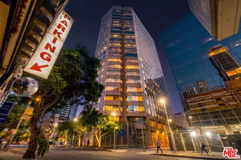 801 S Grand Ave #1508, Los Angeles, CA 90017