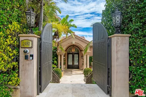 2480 Briarcrest Rd, Beverly Hills, CA 90210