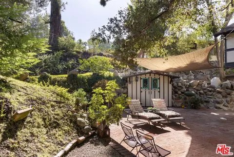 Exterior - 485 Madeline Dr, Pasadena, CA 91105 photo 9 of 14