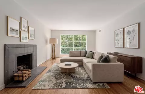 1041 Chantilly Rd, Los Angeles, CA 90077