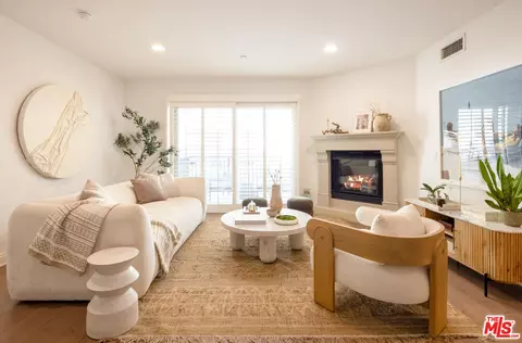 8238 W Manchester Ave #206, Playa Del Rey, CA 90293
