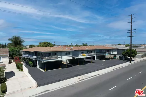 14815 Prairie Ave, Lawndale, CA 90260