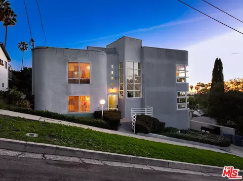 4018 Camero Ave, Los Angeles, CA 90027