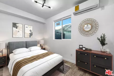 Bedroom - 1036 Cherry Ave, Long Beach, CA 90813 photo 1 of 1