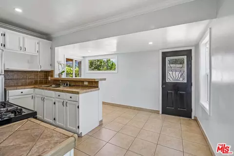 Other - 901 W Brazil St, Compton, CA 90220 photo 5 of 11