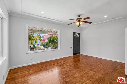 Living - 901 W Brazil St, Compton, CA 90220 photo 5 of 6