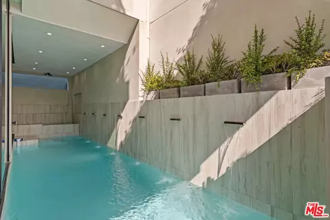 Exterior - 616 7th, Venice, CA 90291 photo 3 of 15