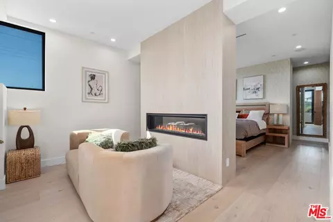 Bedroom - 616 7th, Venice, CA 90291 photo 1 of 6