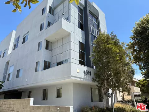 1511 16th St #201, Santa Monica, CA 90404
