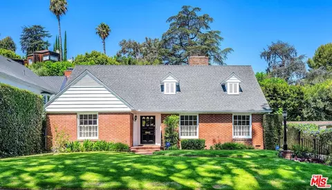 4049 Benedict Canyon Dr, Sherman Oaks, CA 91423