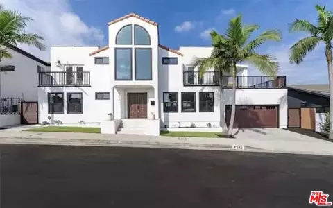 4243 Don Carlos Dr, Los Angeles, CA 90008