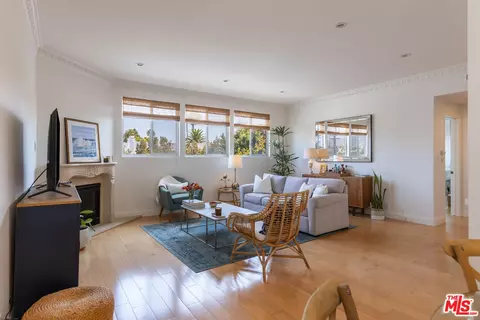 511 San Vicente Blvd #306, Santa Monica, CA 90402