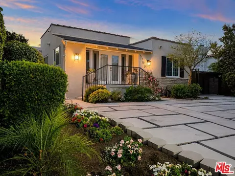 5705 West Blvd, Los Angeles, CA 90043