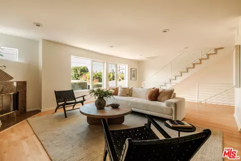 691 Mildred Ave #2, Venice, CA 90291