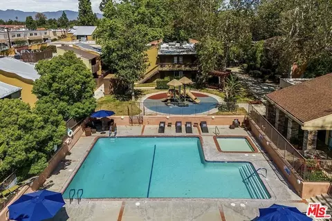 18350 Hatteras St #278, Tarzana, CA 91356
