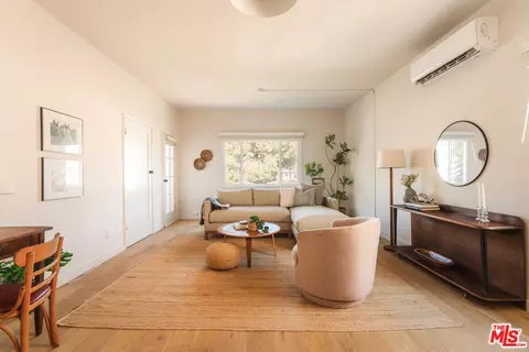 1224 N Hoover St, Los Angeles, CA 90029